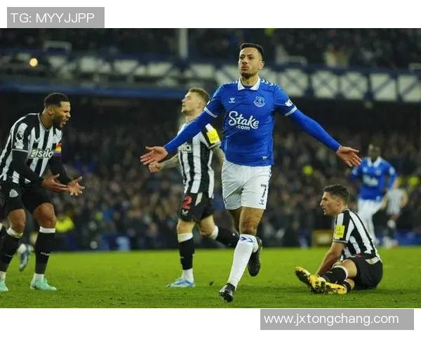 记仇足球球星盘点：那些因恩怨与对手死拼的传奇球员