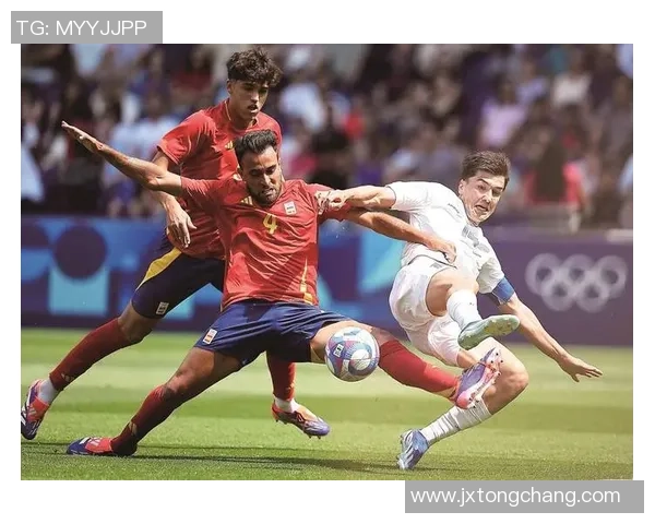 足坛巨星风采全览高清珍藏版球星经典瞬间完整照片集